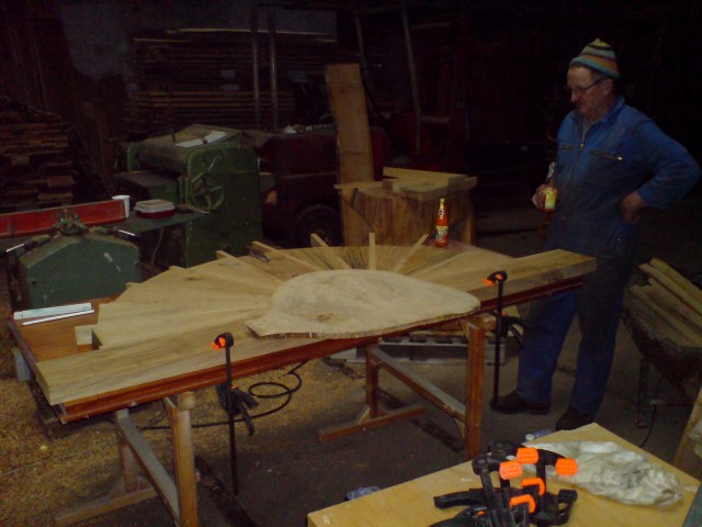 Tisch (2) (Small) (2).JPG