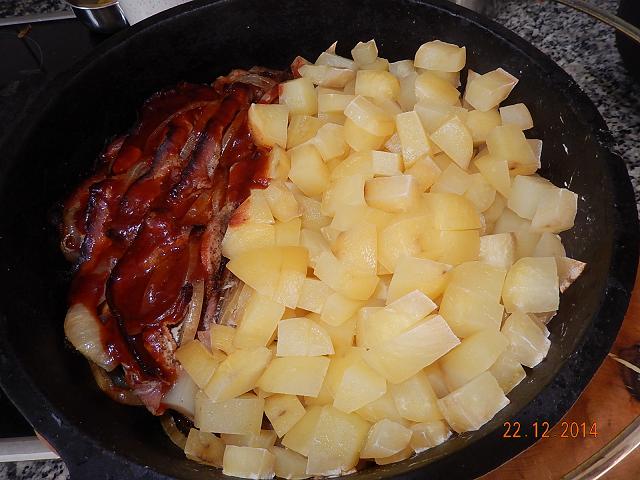 Schichtfleisch u. Kartoffeln gegart.jpg
