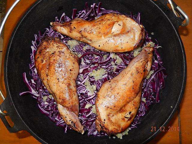 Kaninchenkeulen und Kraut im DO.jpg