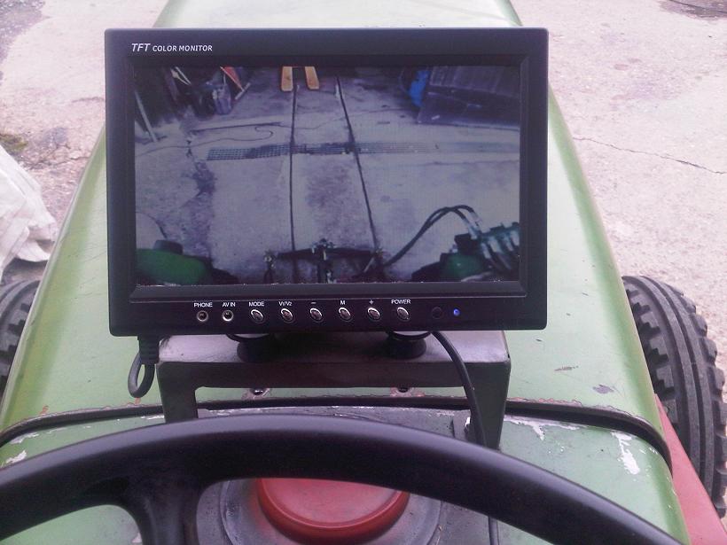 Monitor Rückfahrsystem - vk.JPG