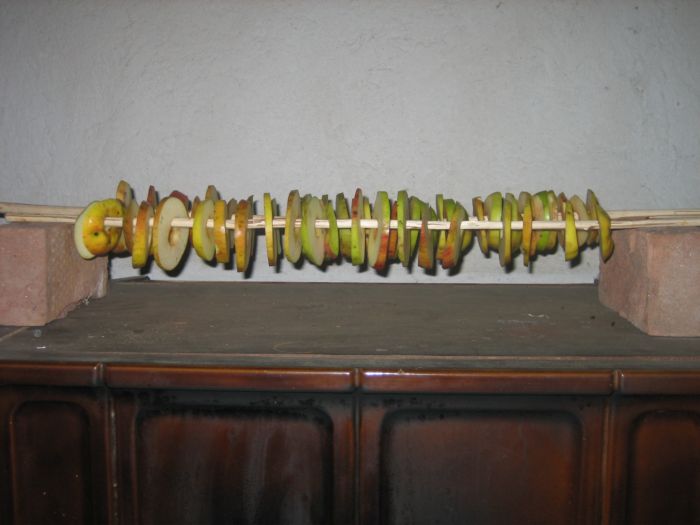 Trockenäpfel.jpg