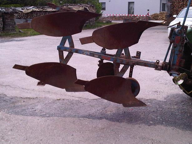 Pflug1-verkleinert.JPG