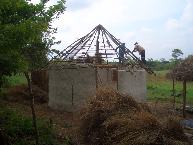 Neue Dachkonstruktion, doch Dicht ist das neue dach auch nicht.