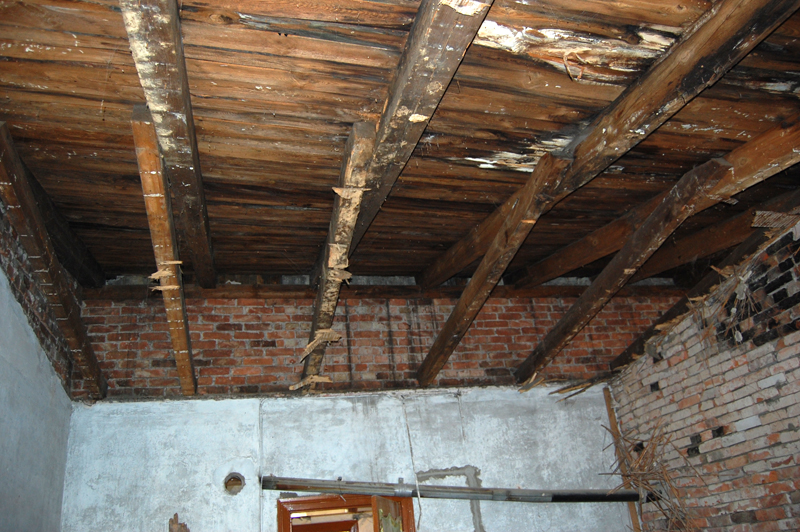 Decke Anbau 2 klein.jpg