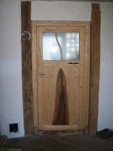 Nebeneingangstür.JPG