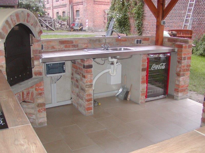 Abwasch  und Kühlbereich.jpg