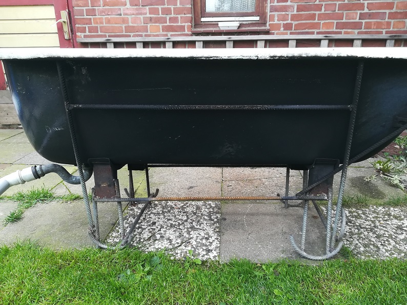 Wanne verkleinert.jpg