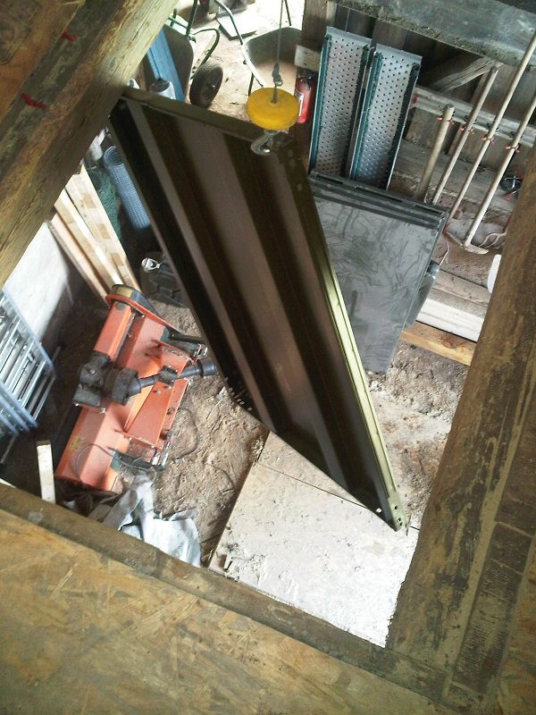 AA-Seilwinde mit Alublech.jpg