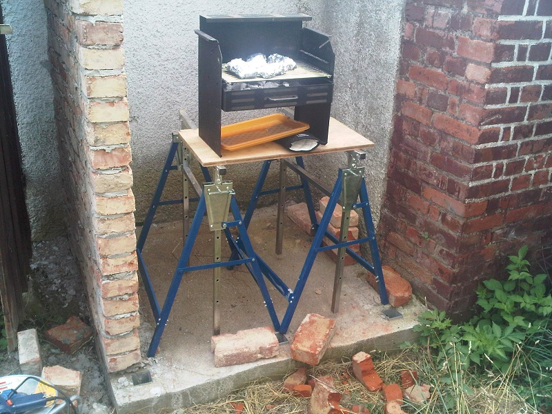 Grillen im Hof - VK.jpg